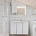 Holiday home Stunning In With Wi-fi